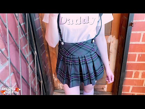 ❤️ 女子校生は授業の代わりに彼女のペニスを深く吸ってファックする。 ❤️❌ ハードポルノ ❌️❤